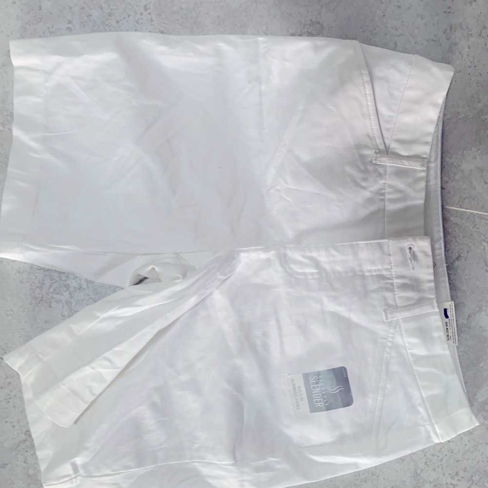 White NWT St. John’s Bay Bermuda shorts.